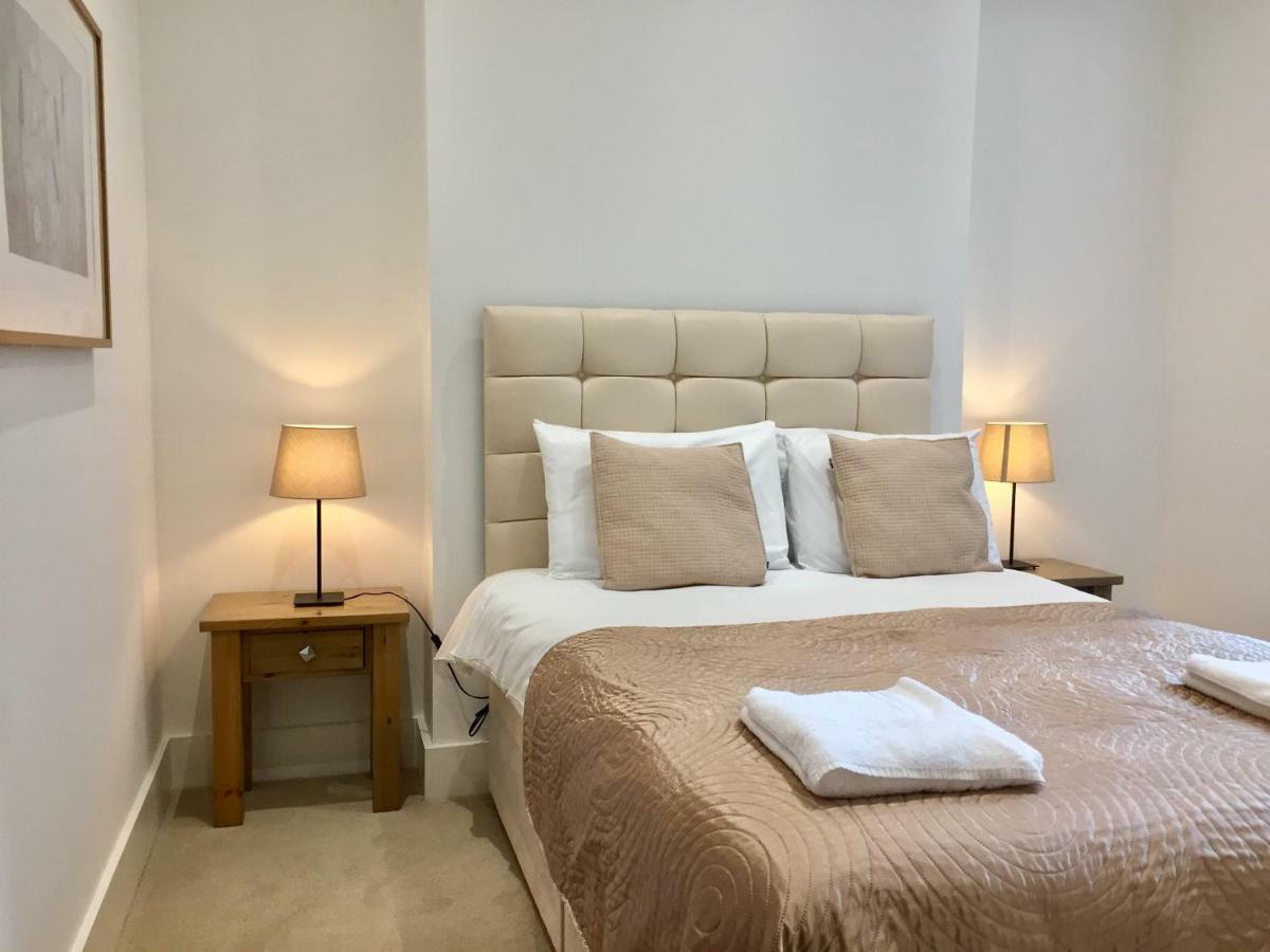 Stylish Apartment In Victoria Londres Extérieur photo