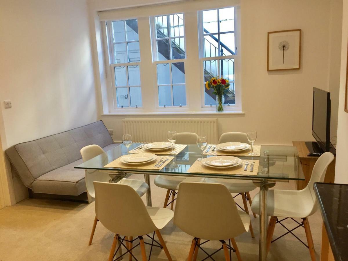 Stylish Apartment In Victoria Londres Extérieur photo